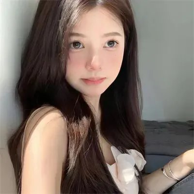 三凤嬉春